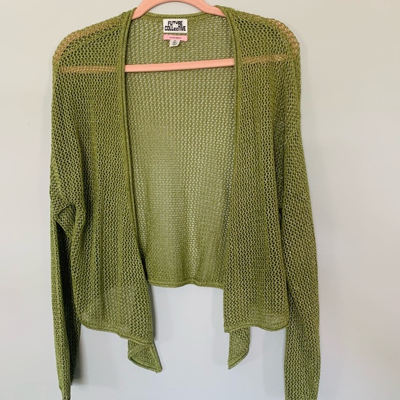 Green metallic crochet tie front cardigan - Picture 5 of 8